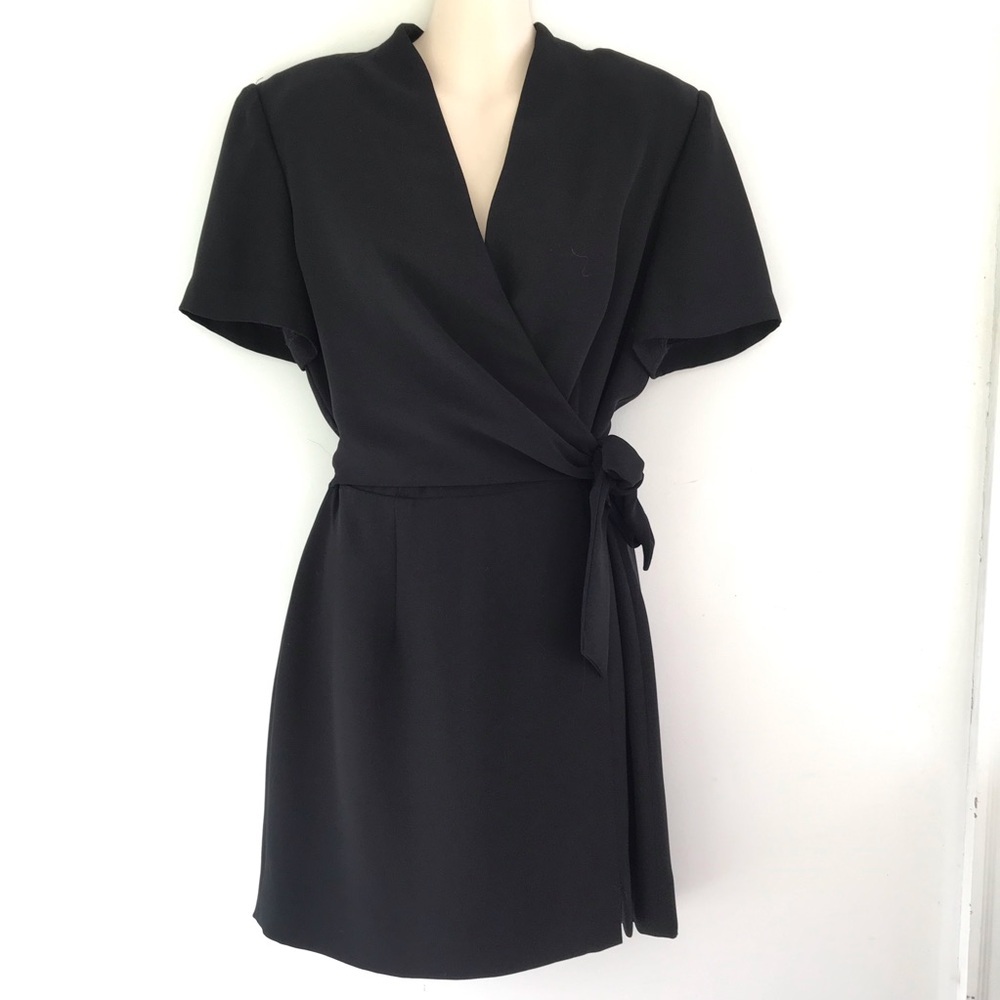 Donna Morgan Vintage Classic Black Wrap Mini Dress 8